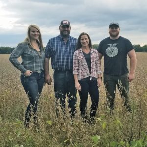 THE LAKE FAMILY - April, Jeff, Kelly and Jake Lake