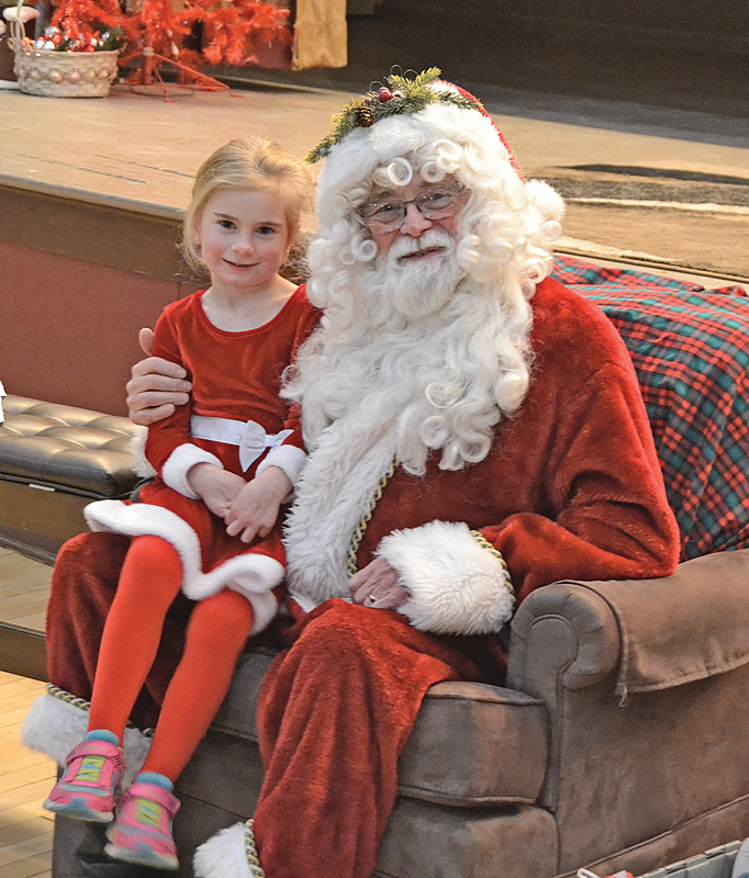 Christmas in Colfax Santa matching outfits