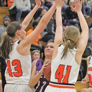 EM GBB vs BV Emma Ouellette
