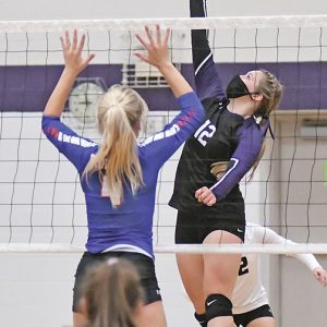 BV VB vs Mondovi Ella Holden