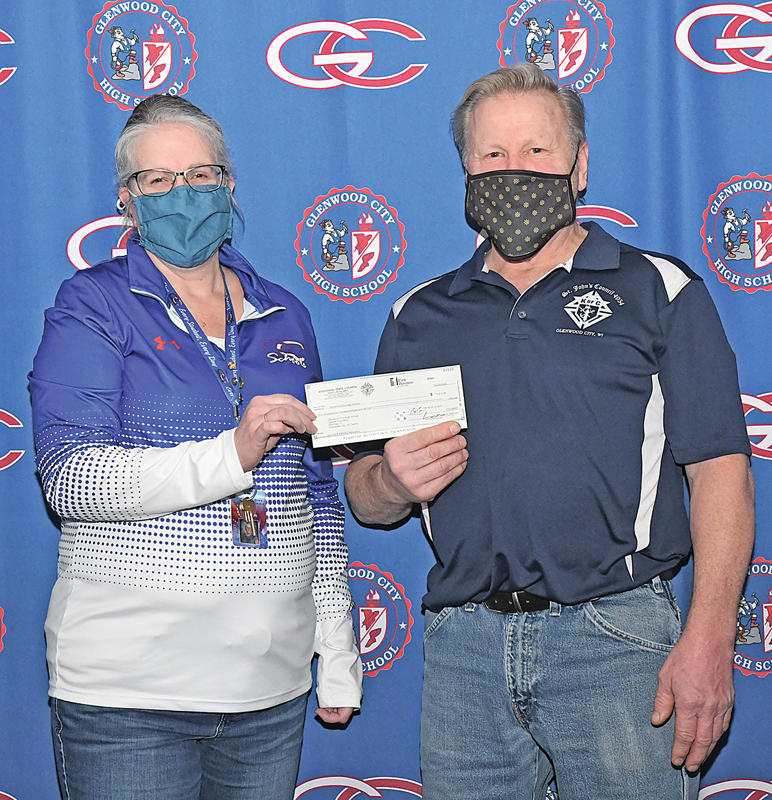 KC Tootsie Roll Donation to GC School_0010