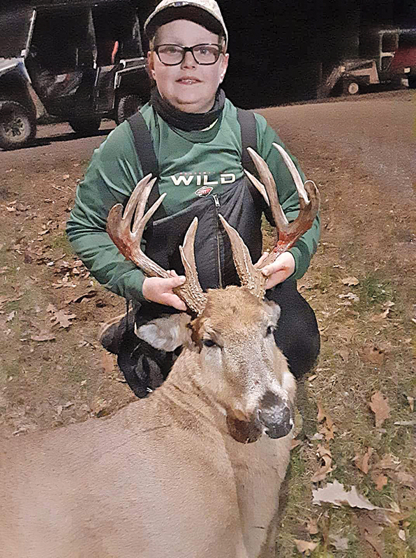 Phillip Shepard buck photo