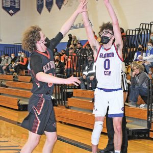 GC BBB vs Elk Mound Brandyn Hallquist