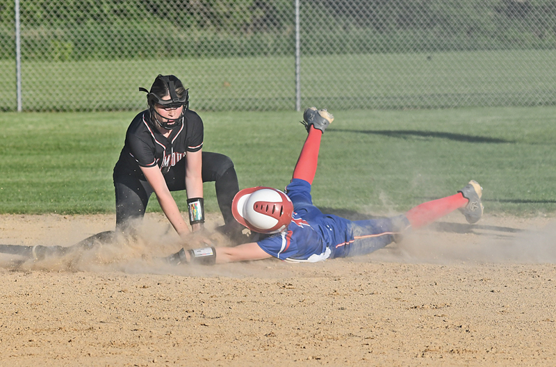 Elk Mound SB vs Glenwood City Ryeah Oehlke
