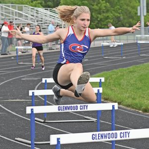 Glenwood City Track Quad Lexi Wannemacher