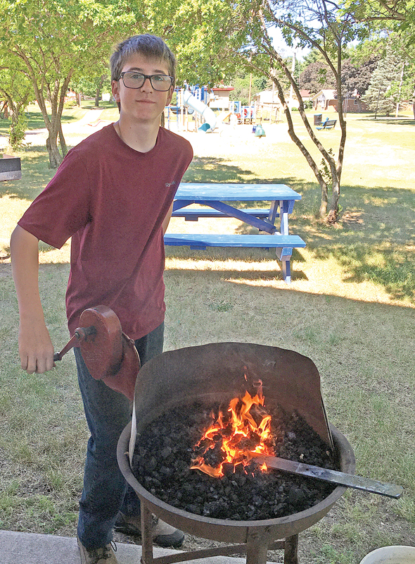 Mika Simmons Badger Blacksmithing