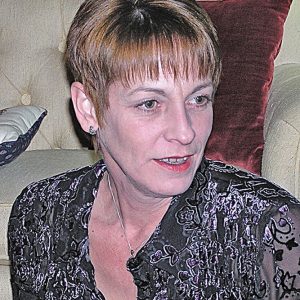 DEANNA KAY MEDENWALDT