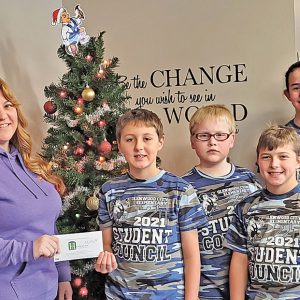 GLENWOOD CITY ELEMENTARY Student Council recently made a donation to West Cap. Pictured from left to right, Ann Rhodes from West CAP accepted the generous donation from Glenwood City Elementary Student Council members Lane Unruh (Treasurer), Morgan Mallory (Vice President), Sawyer Brite (President) and Rayna Brahmer (Secretary). —photo submitted
