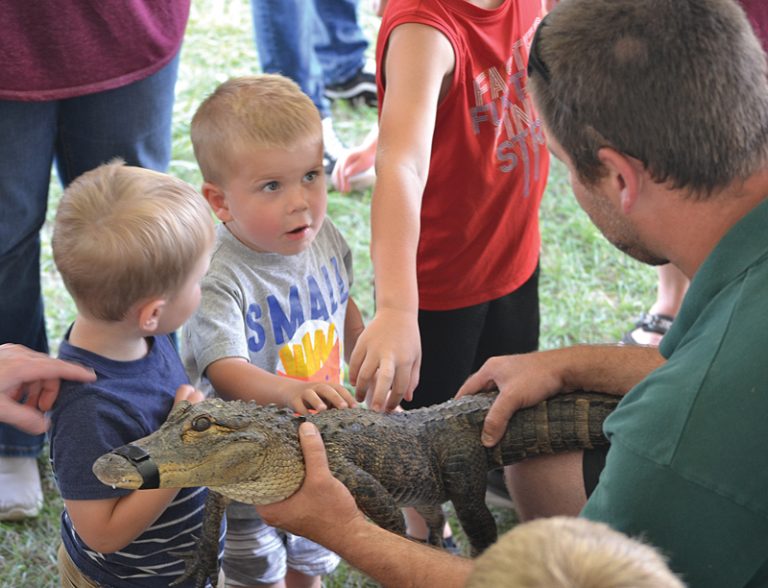 Monty’s Traveling Reptile Show coming to the Colfax Free Fair – The