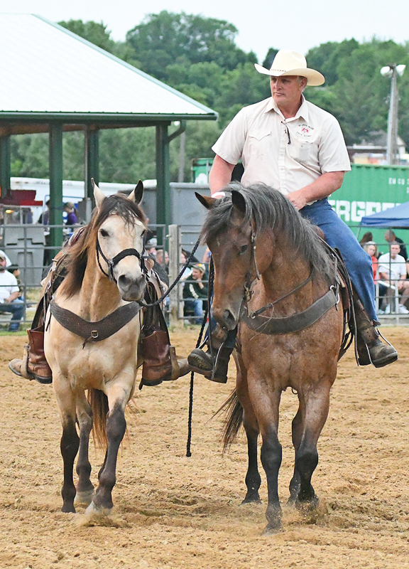 2019 SCV PRCA Rodeo Saturday Riderless tribute Dean LeMay