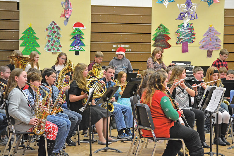 Colfax_5_to_8_concert_fifth_sixth_grade_band_2_Dec_2018