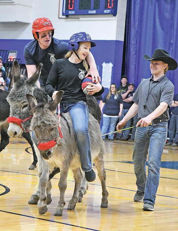 GC FFA Alumni_Donkey Basketball_0032